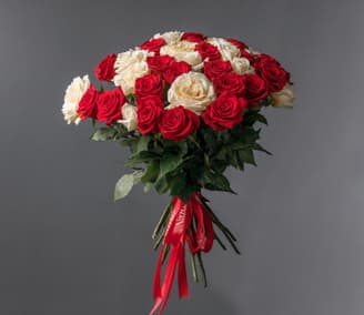 51 роза 50 см